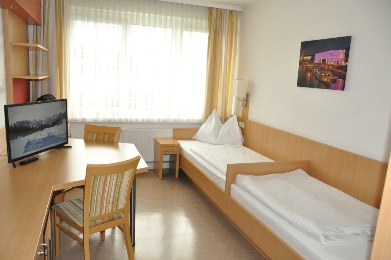 Kolpinghaus Linz Hostel Εξωτερικό φωτογραφία